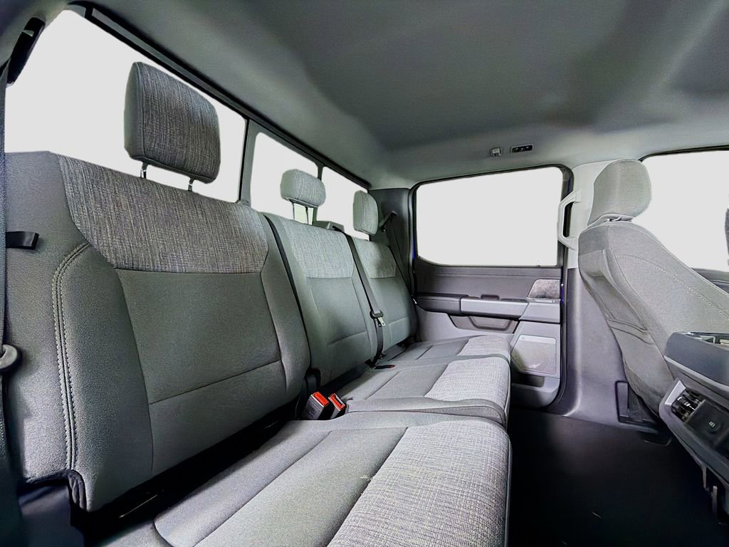 New 2026 Ford F250 XLT w/ XLT Premium Package image 27
