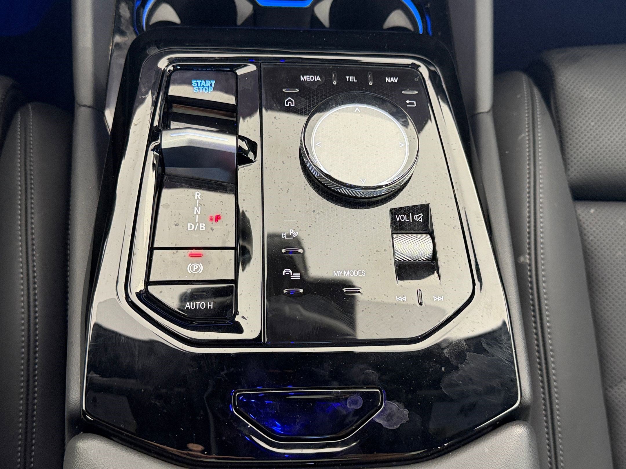 Used 2024 BMW i5 eDrive40i w/ M Sport Package RWD image 17