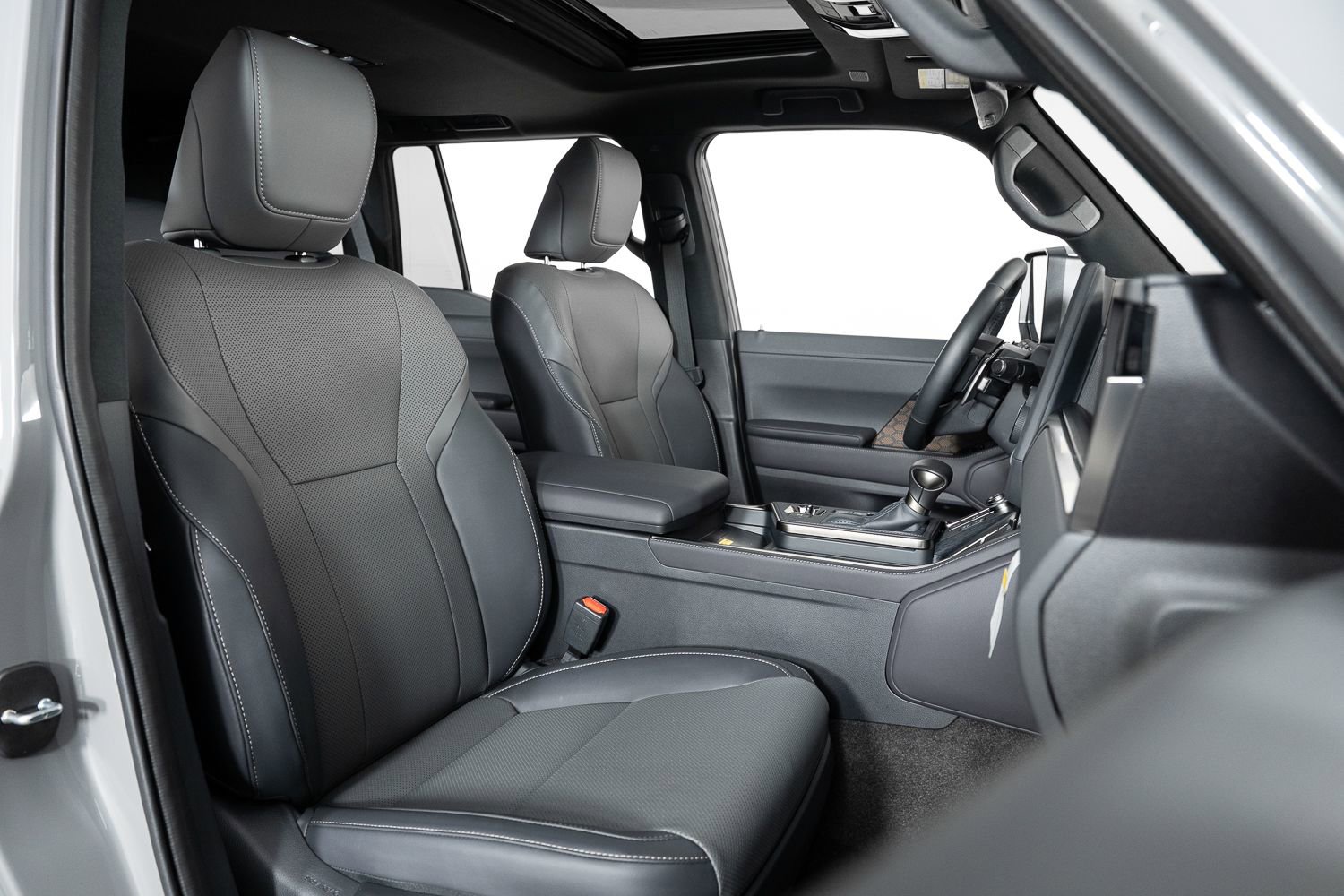Used 2025 Lexus GX 550 w/ Accessory Package (Z1) AWD/4WD image 29