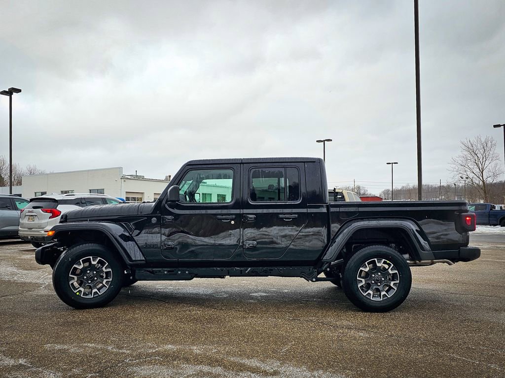 New 2026 Jeep Gladiator Sport image 7