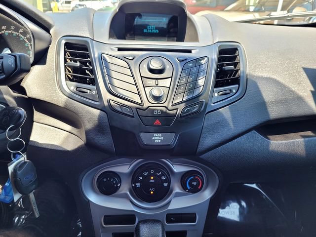 Used 2014 Ford Fiesta SE FWD image 17