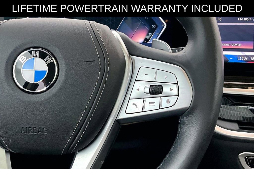 Used 2025 BMW X7 xDrive40i image 27