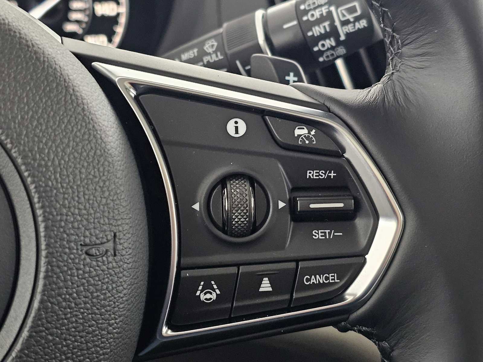 New 2025 Acura RDX w/Technology Package image 25