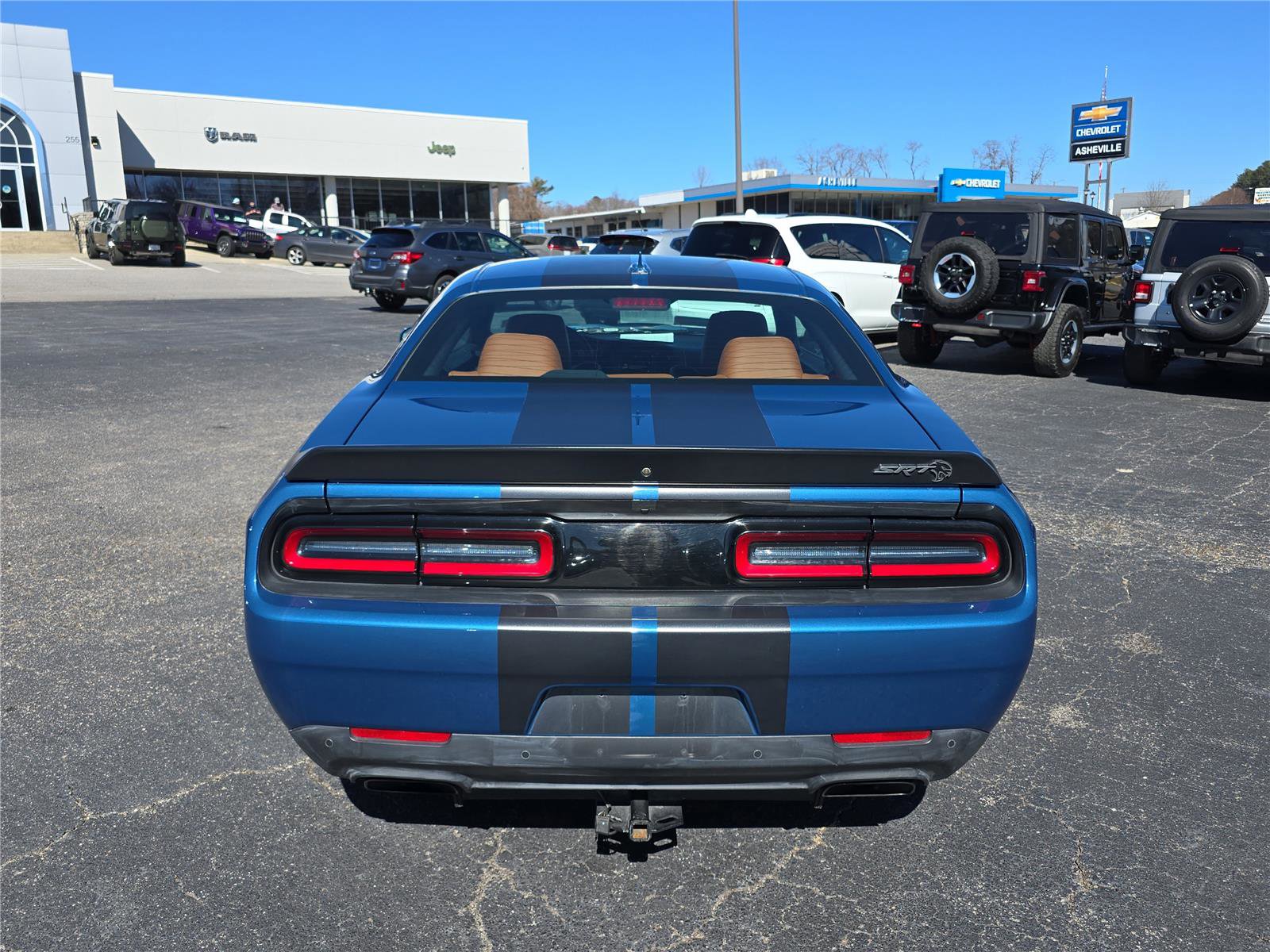Used 2021 Dodge Challenger SRT Hellcat image 4