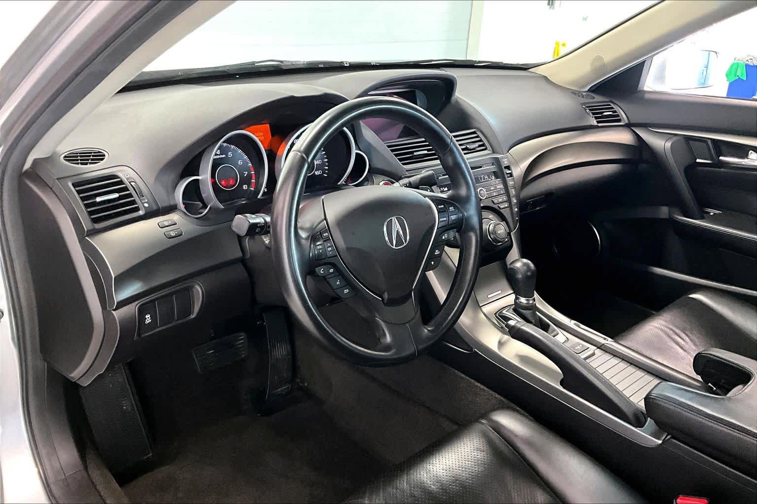 Used 2012 Acura TL w/ Technology Package FWD image 2