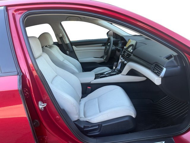 Used 2018 Honda Accord LX image 12