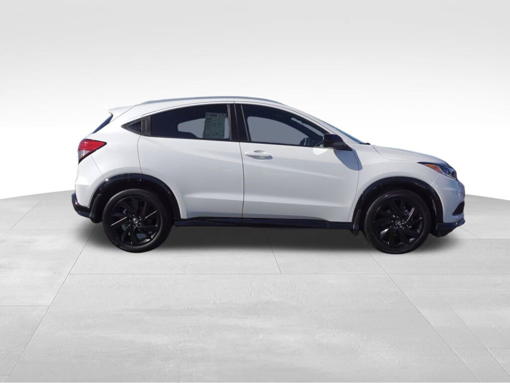 Used 2021 Honda HR-V Sport image 2