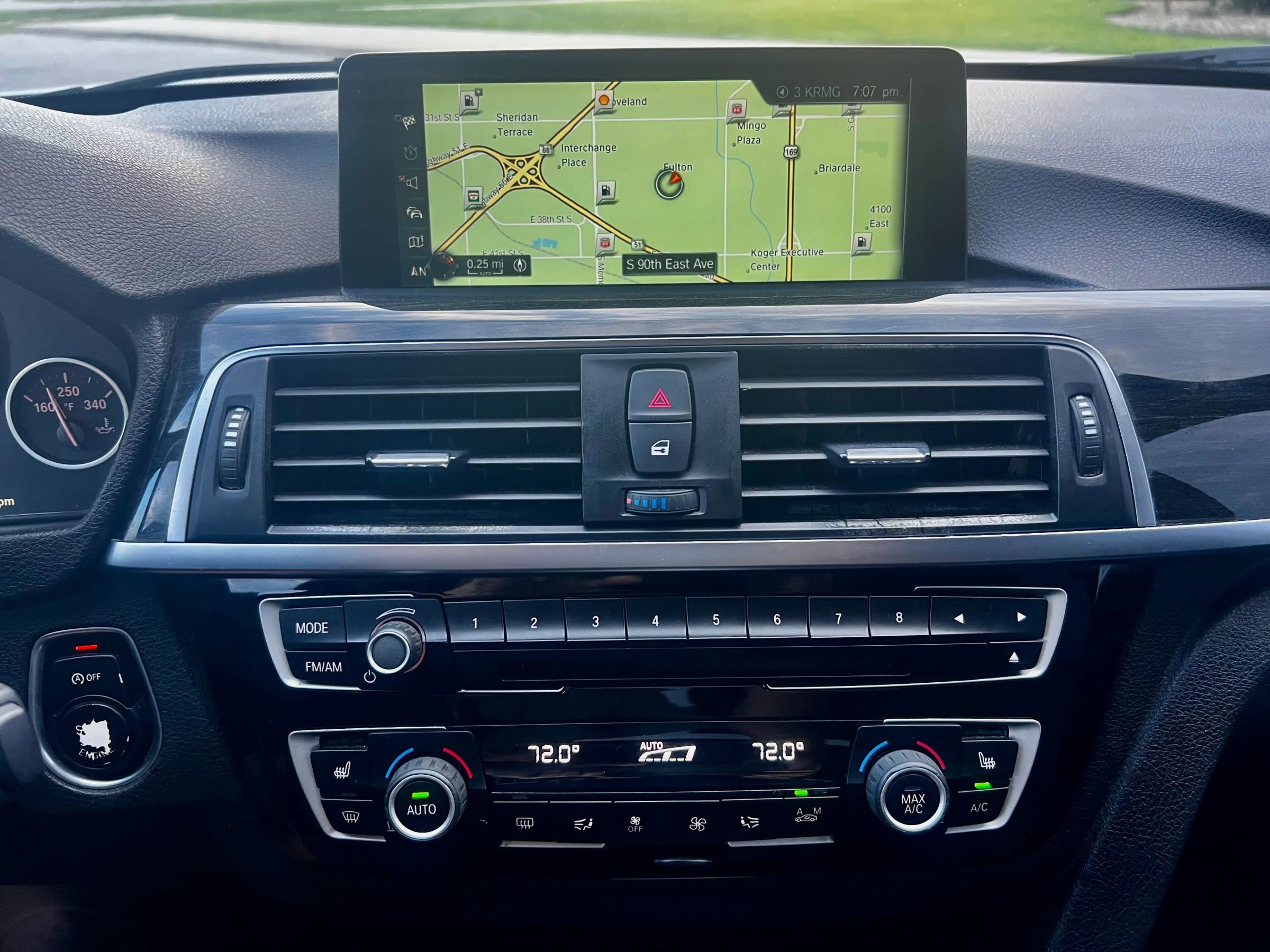 Used 2017 BMW 330i Sedan RWD image 40