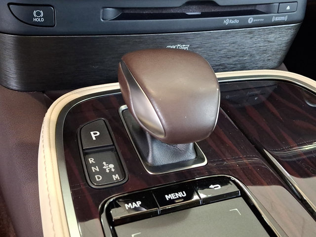 Used 2020 Lexus LS 500h AWD w/ Luxury Package image 16