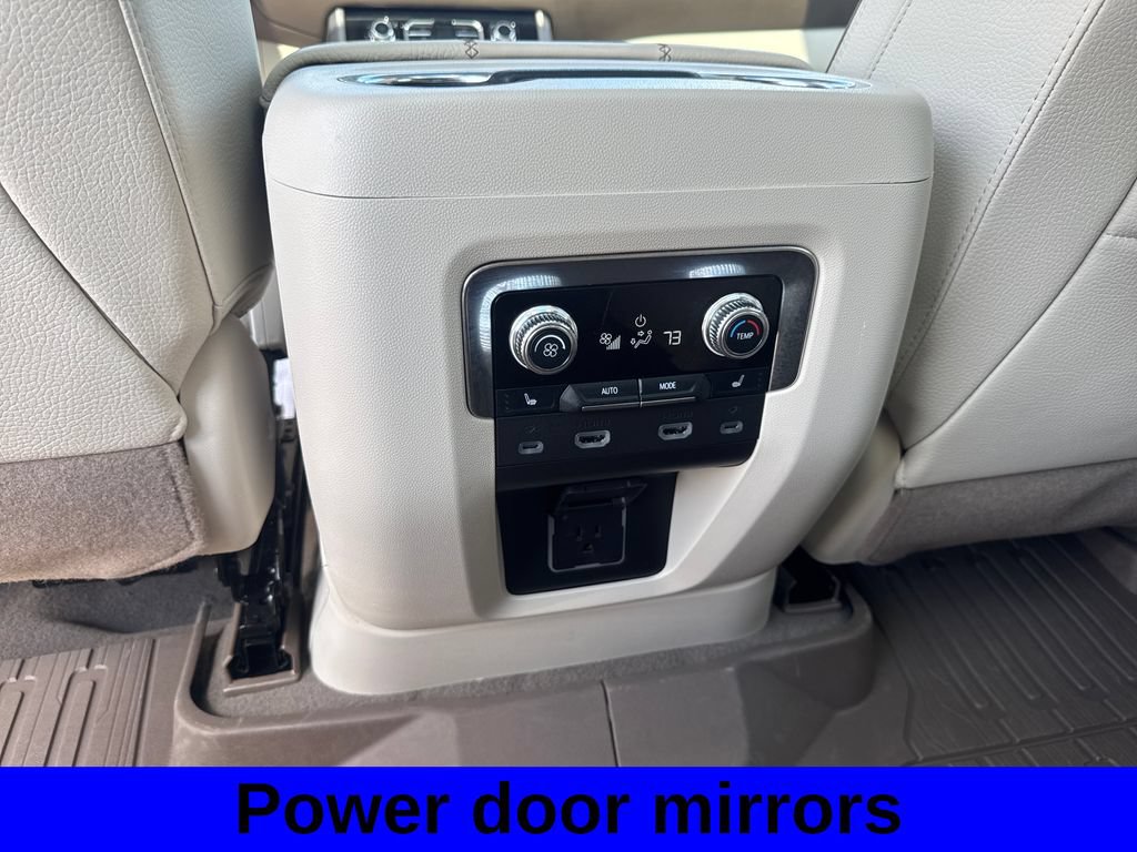 Used 2024 GMC Yukon XL Denali w/ Advanced Technology Package AWD/4WD image 21