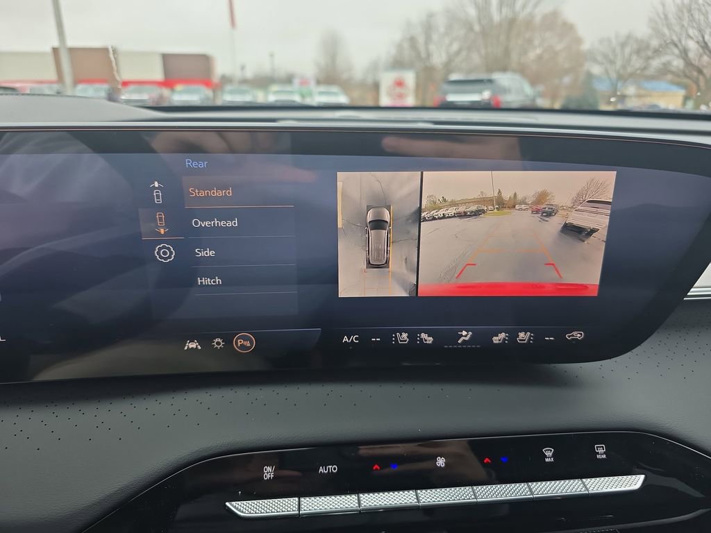 New 2026 Buick Enclave Avenir w/ Super Cruise Package image 3