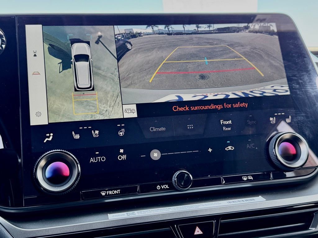 Used 2025 Lexus TX 350 AWD w/ Technology Package image 29