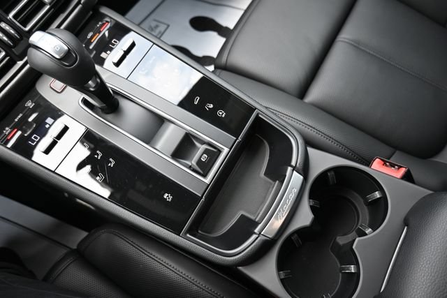 Used 2026 Porsche Macan AWD/4WD image 29