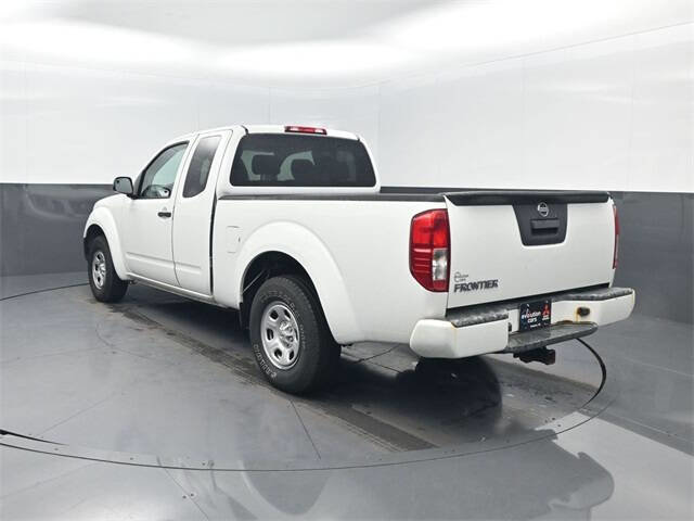 Used 2019 Nissan Frontier S image 3
