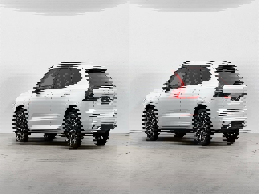New 2026 Volvo XC60 T8 Ultra w/ Protection Package Premier image 3