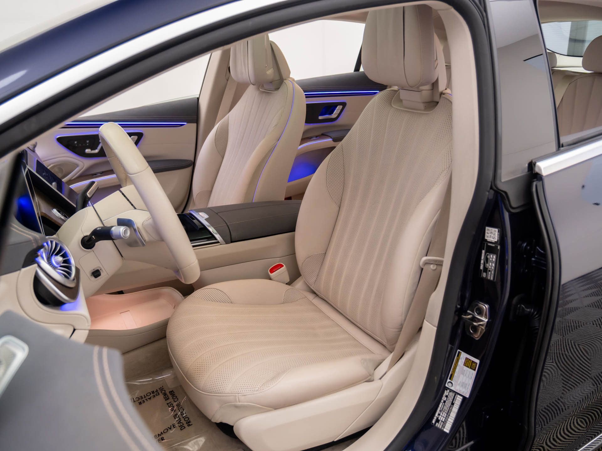 Used 2023 Mercedes-Benz EQS 450+ 4MATIC Sedan image 17