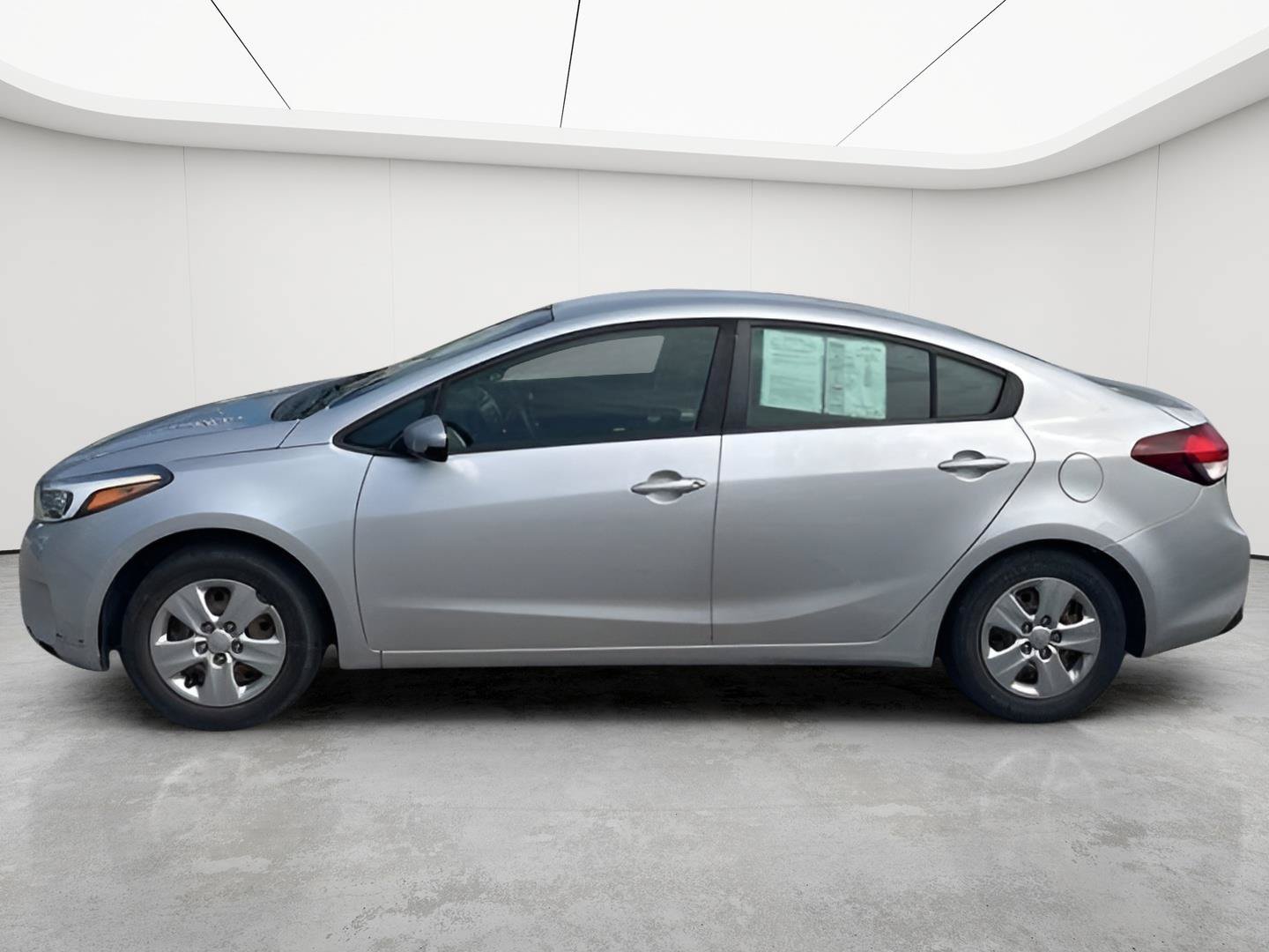 Used 2018 Kia Forte LX FWD image 7