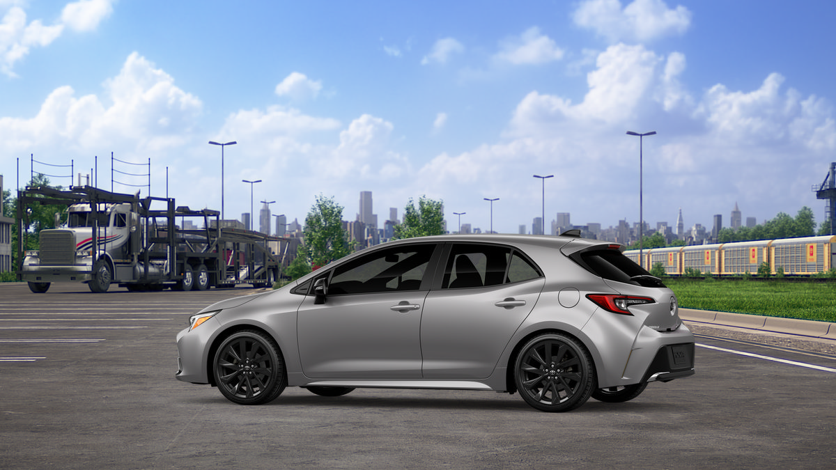 New 2027 Toyota Corolla XSE FWD image 5