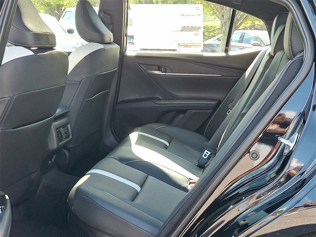New 2026 Toyota Camry SE image 6