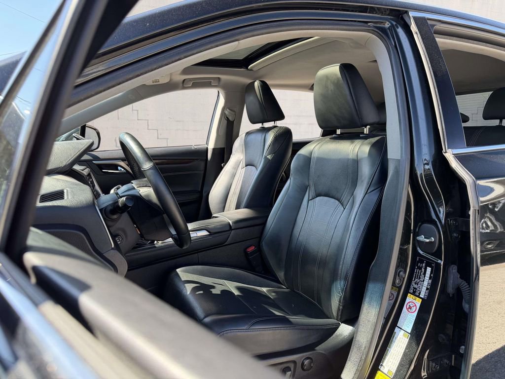 Used 2019 Lexus RX 450h AWD w/ Navigation Package image 24