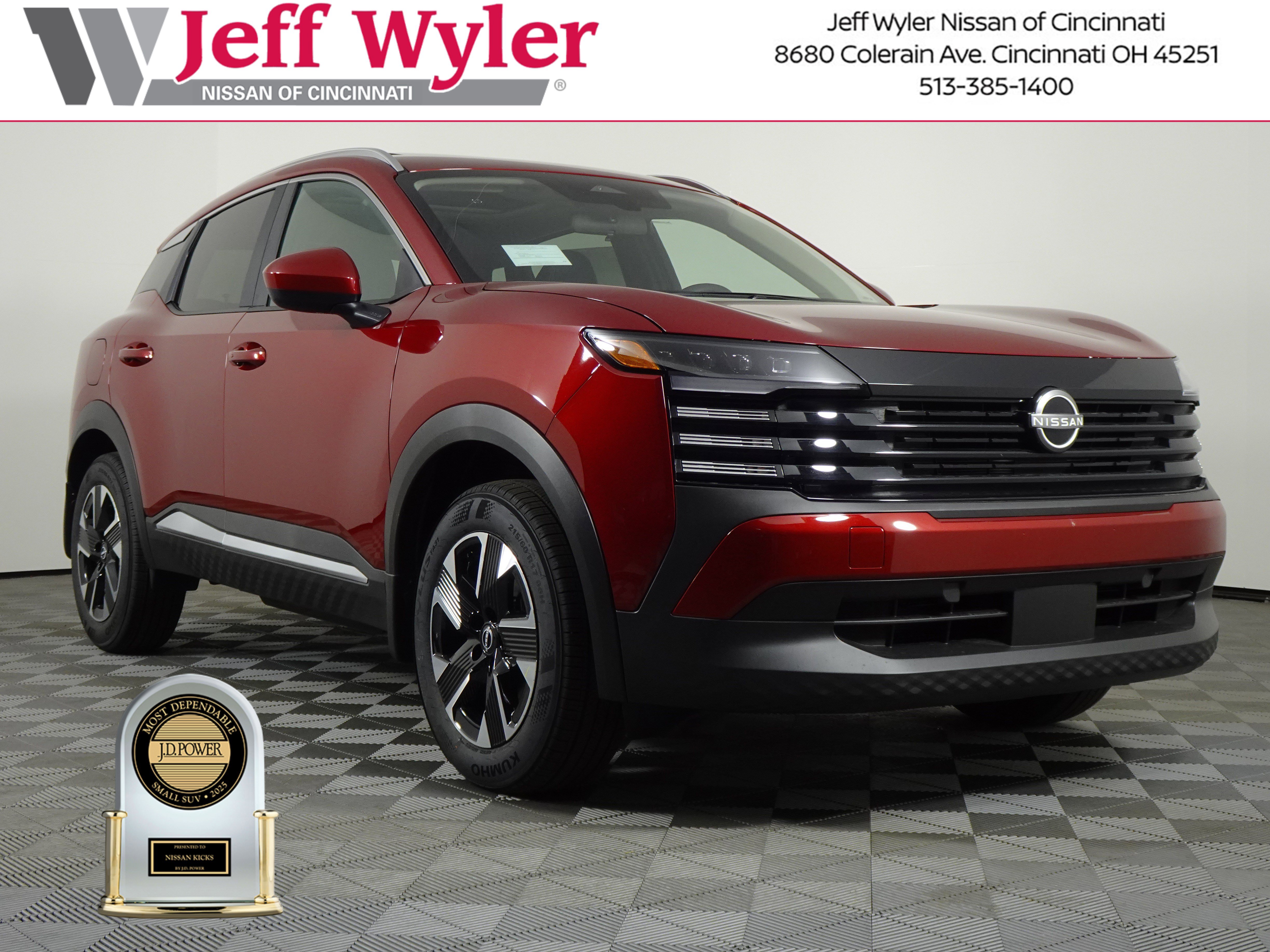 New 2025 Nissan Kicks SV w/ SV Premium Package