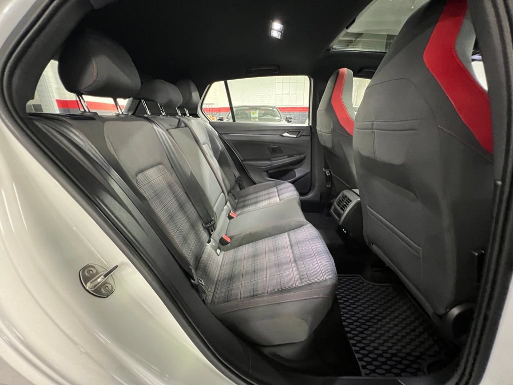 Used 2024 Volkswagen GTI SE FWD image 19