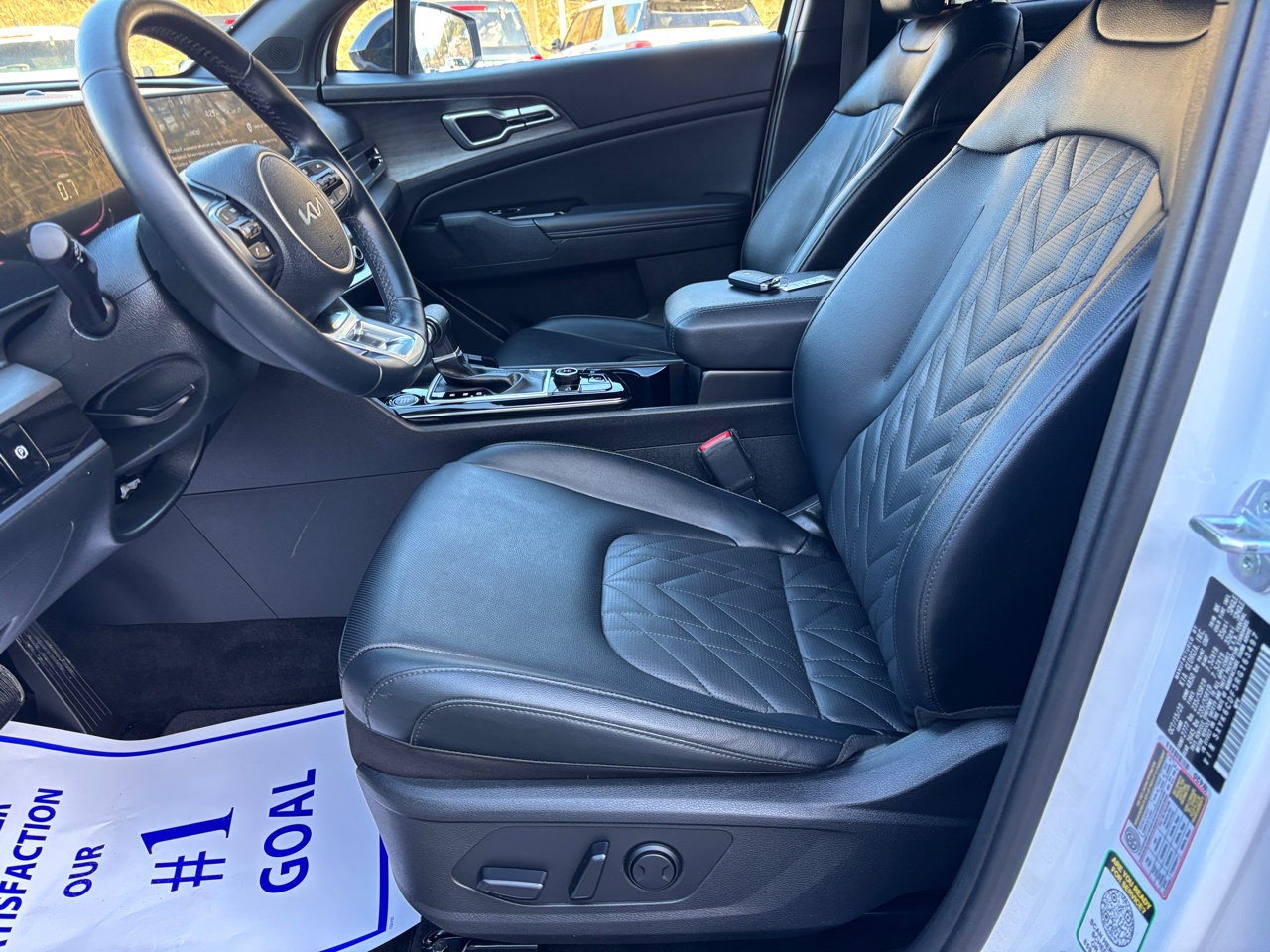 Used 2024 Kia Sportage X-Line w/ X-Line Premium Package image 10