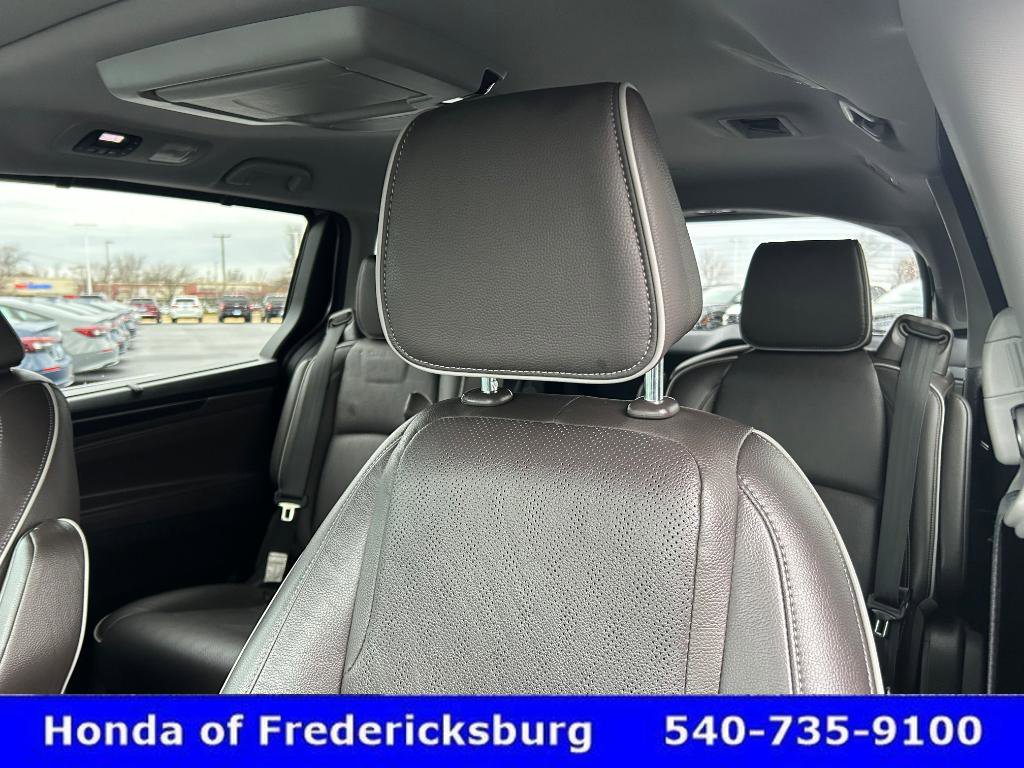 Certified 2023 Honda Odyssey Elite image 26