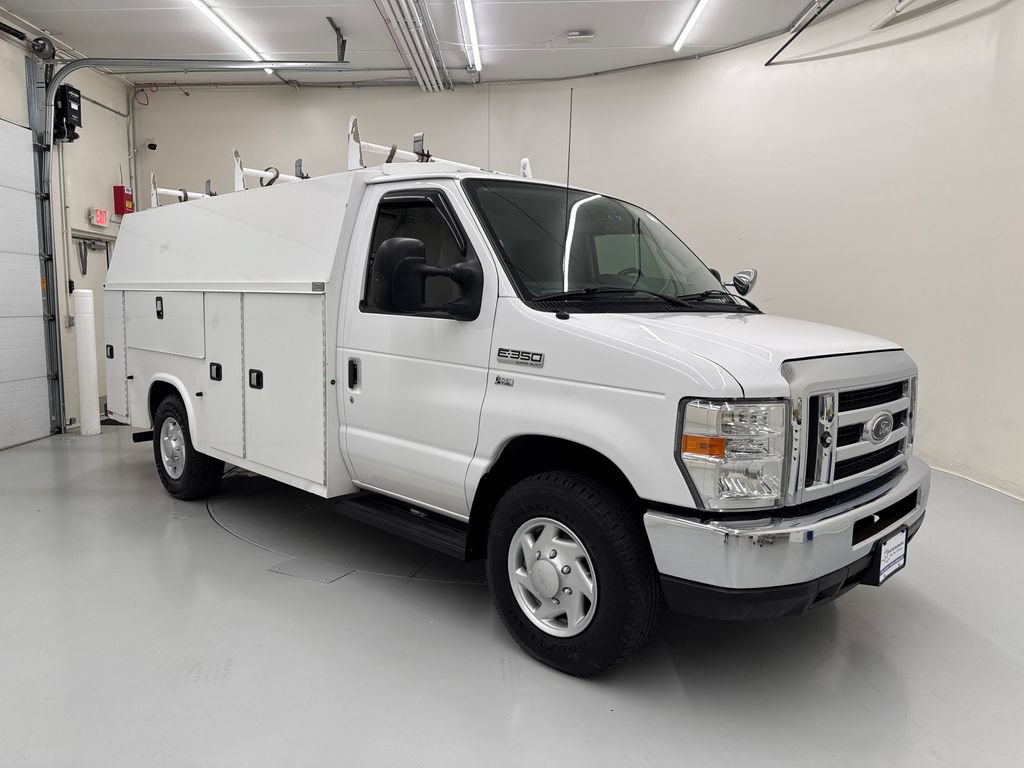 Used 2016 Ford E-350 and Econoline 350 Super Duty RWD image 6