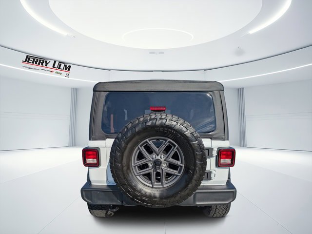 Used 2025 Jeep Wrangler Sport S image 22