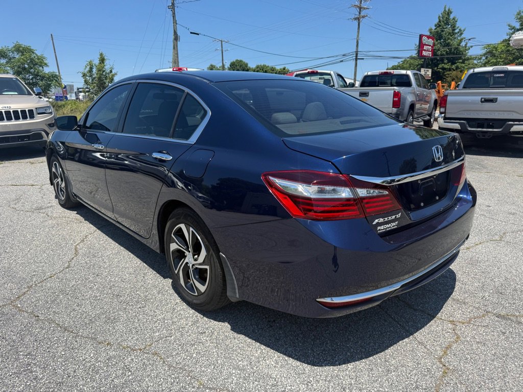 Used 2017 Honda Accord LX image 5