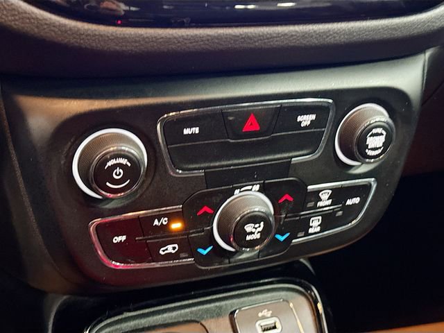 Used 2018 Jeep Compass Limited image 16
