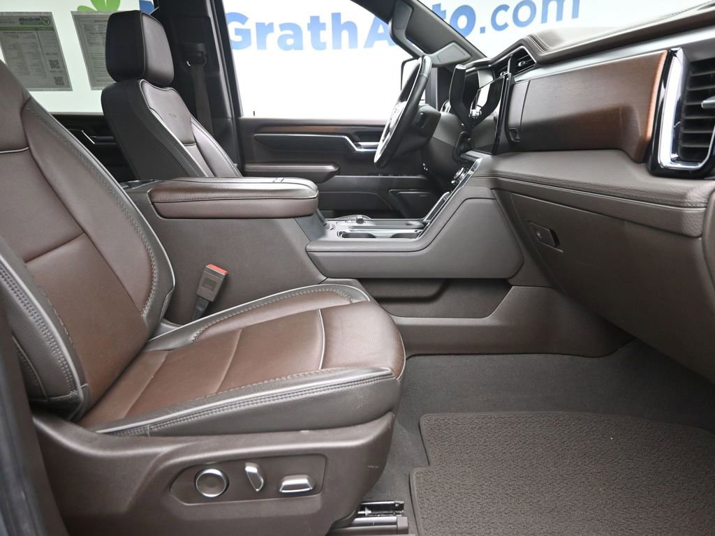 Used 2024 GMC Sierra 2500 Denali w/ Denali Reserve Package image 7