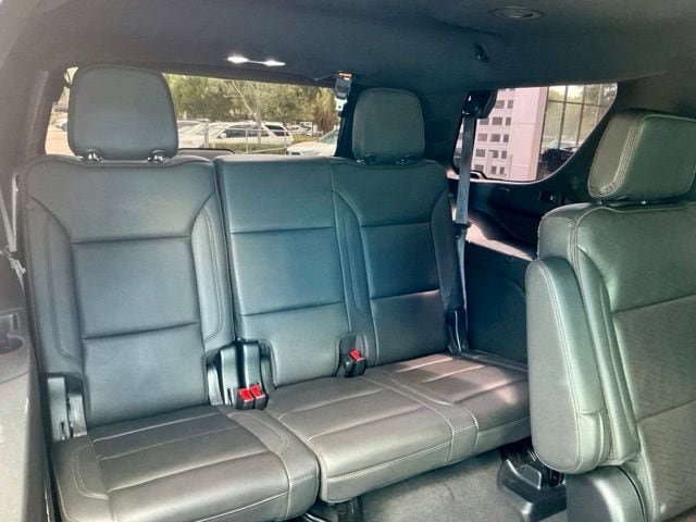 Used 2021 Chevrolet Tahoe High Country RWD image 16