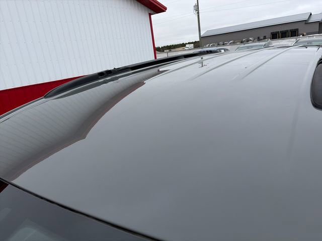 Used 2022 Chrysler Pacifica Touring AWD/4WD image 12