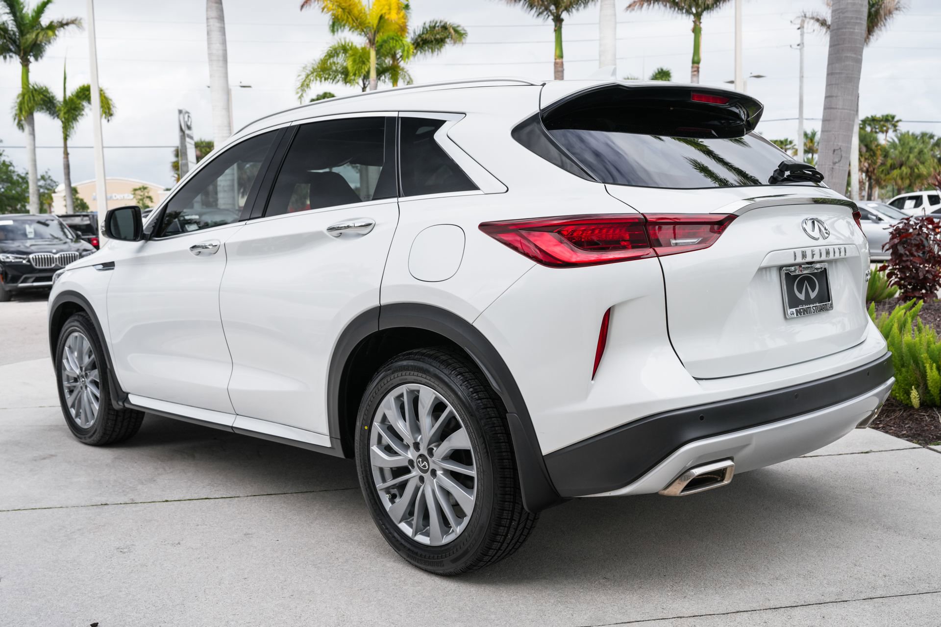 Certified 2023 INFINITI QX50 Luxe FWD image 22