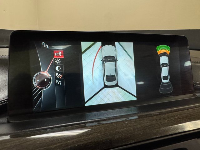 Used 2015 BMW M4 Convertible image 15