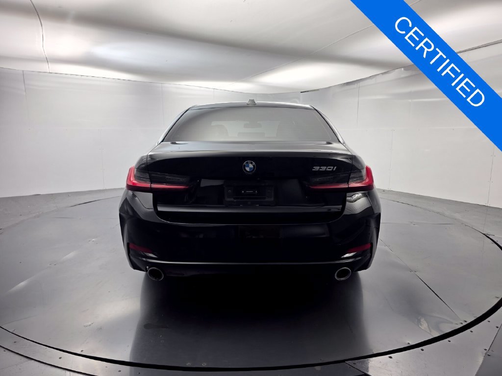 Certified 2024 BMW 330i Sedan w/ Convenience Package RWD image 5
