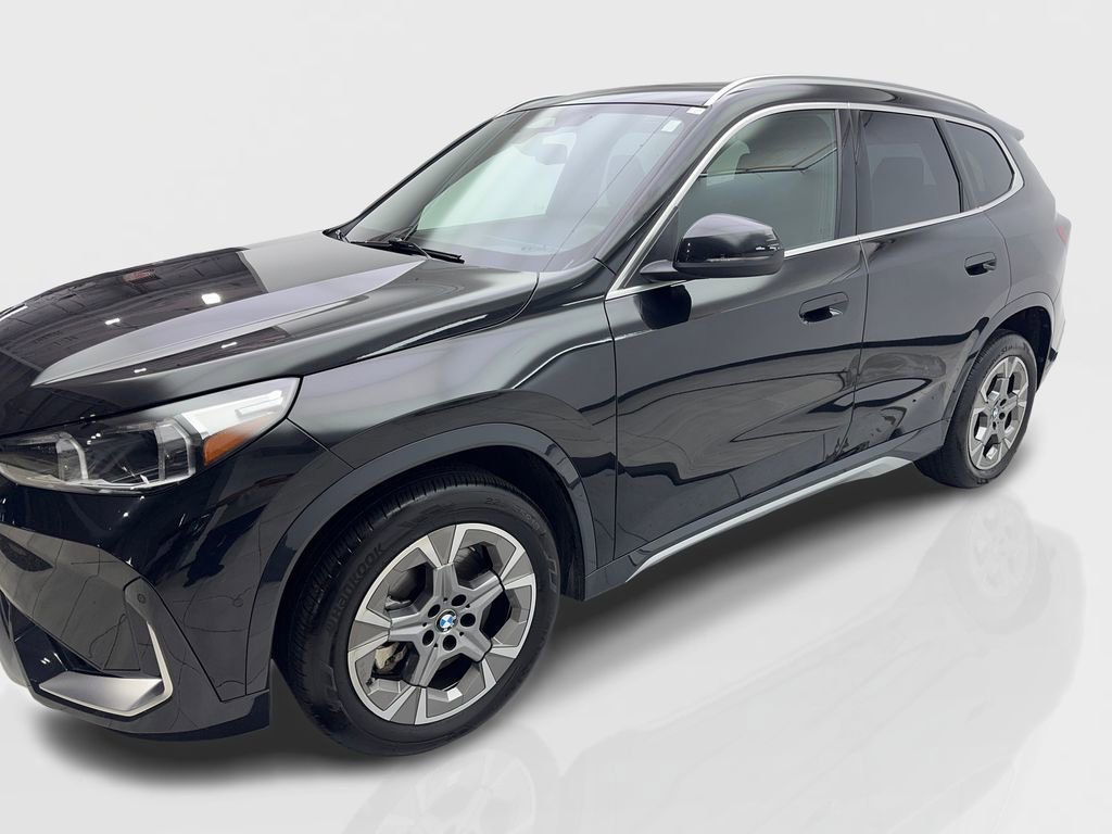 Used 2025 BMW X1 xDrive28i image 11