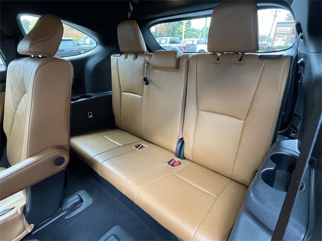 Used 2021 Toyota Highlander Platinum image 14