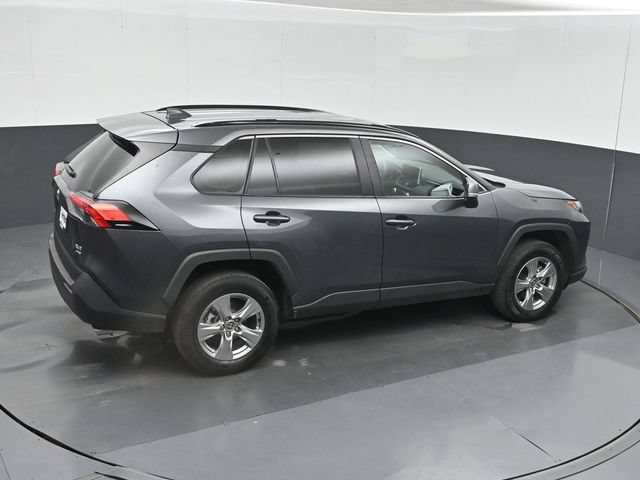 Used 2025 Toyota RAV4 XLE AWD/4WD image 37