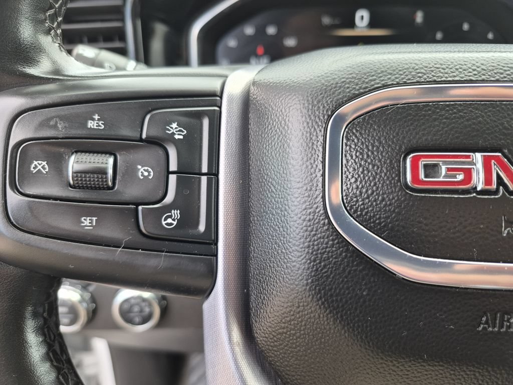 Used 2025 GMC Sierra 1500 SLT AWD/4WD image 19