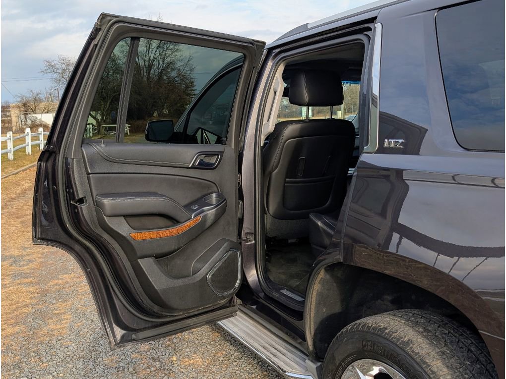 Used 2015 Chevrolet Tahoe LTZ image 10