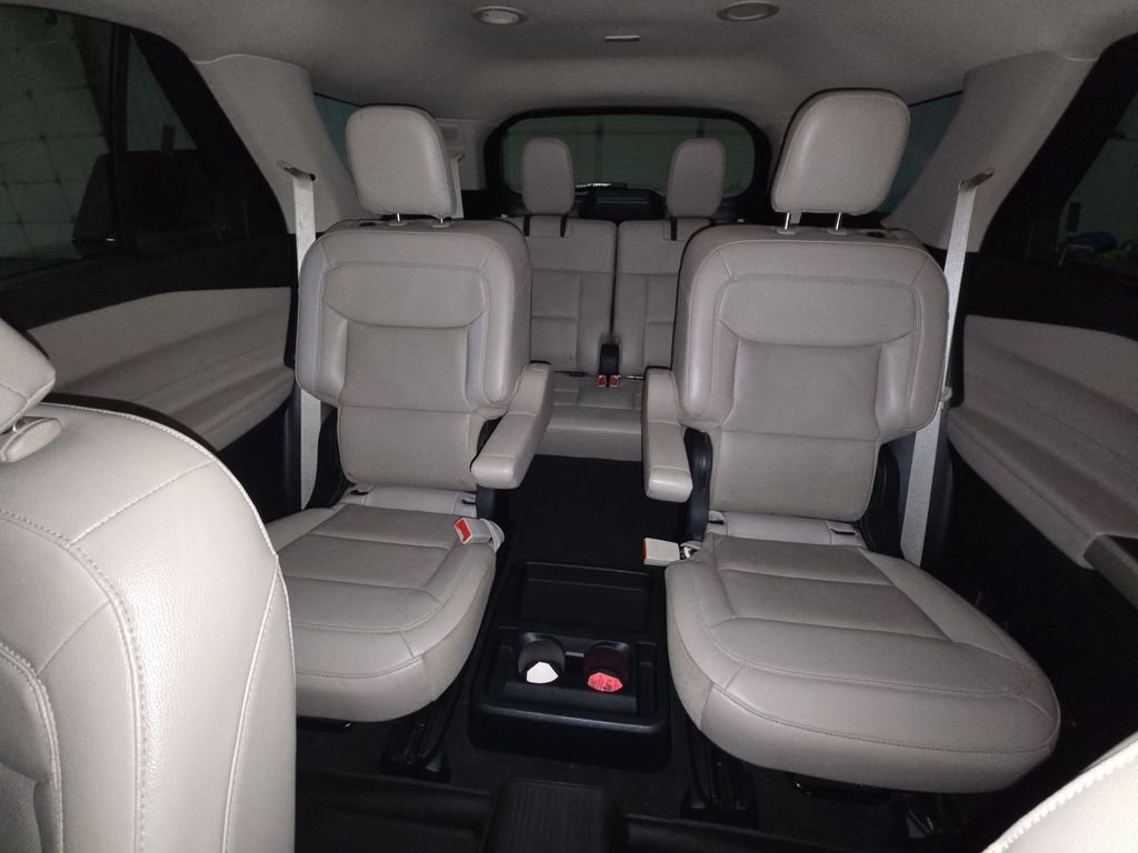 Used 2021 Ford Explorer Limited w/ Equipment Group 301A image 28