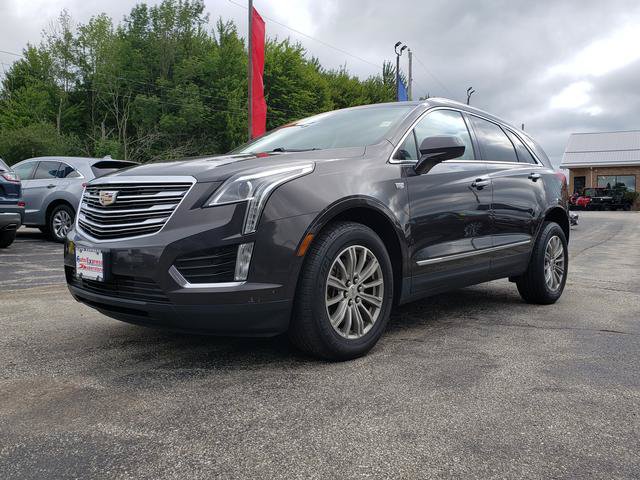 Used 2018 Cadillac XT5 Luxury w/ Driver Awareness Package AWD/4WD image 3