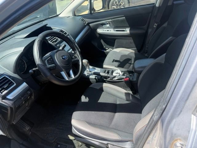 Used 2017 Subaru Crosstrek 2.0i Premium AWD/4WD image 2