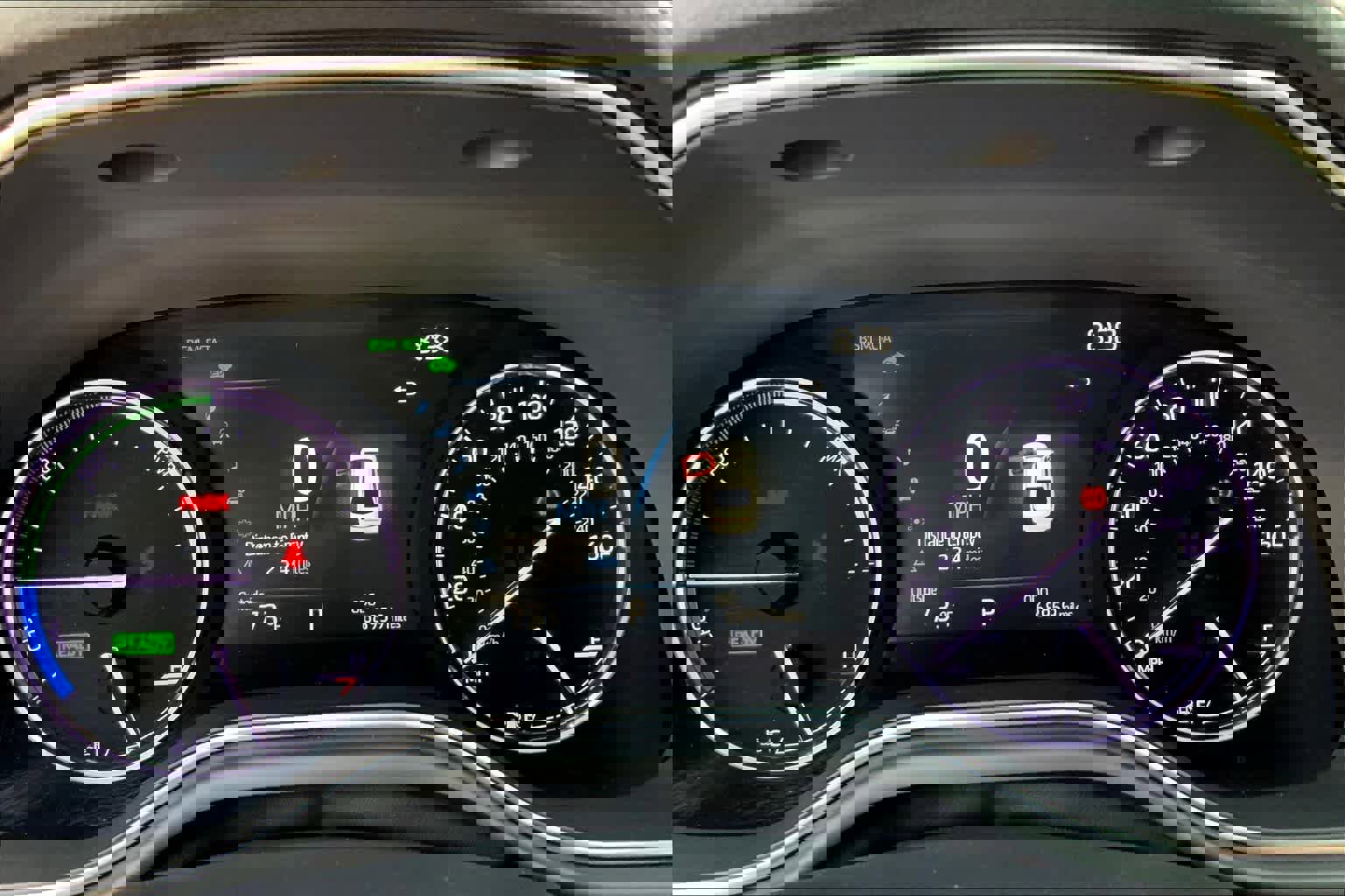 Used 2020 Toyota Avalon XLE image 25