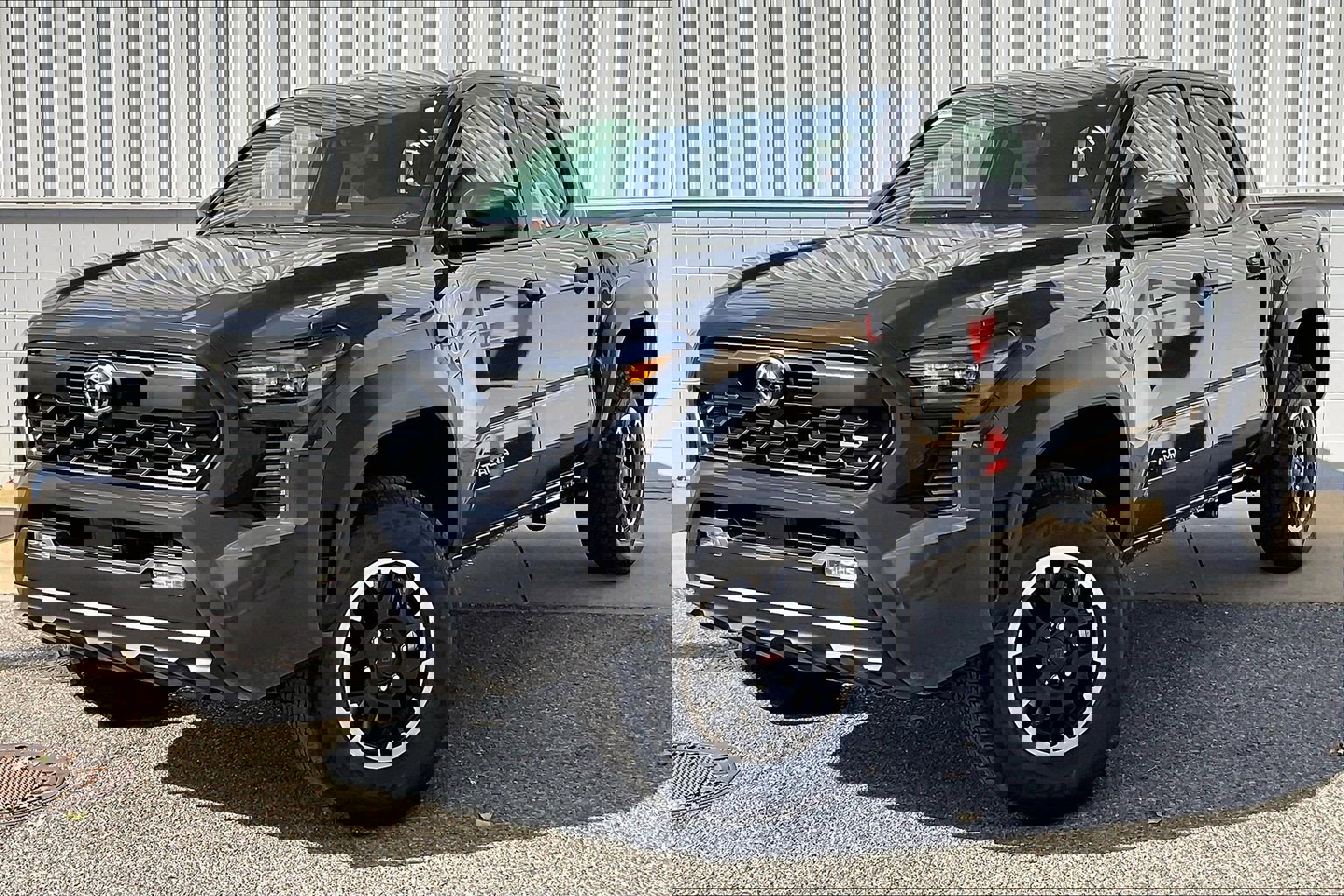 New 2025 Toyota Tacoma TRD Off-Road image 2