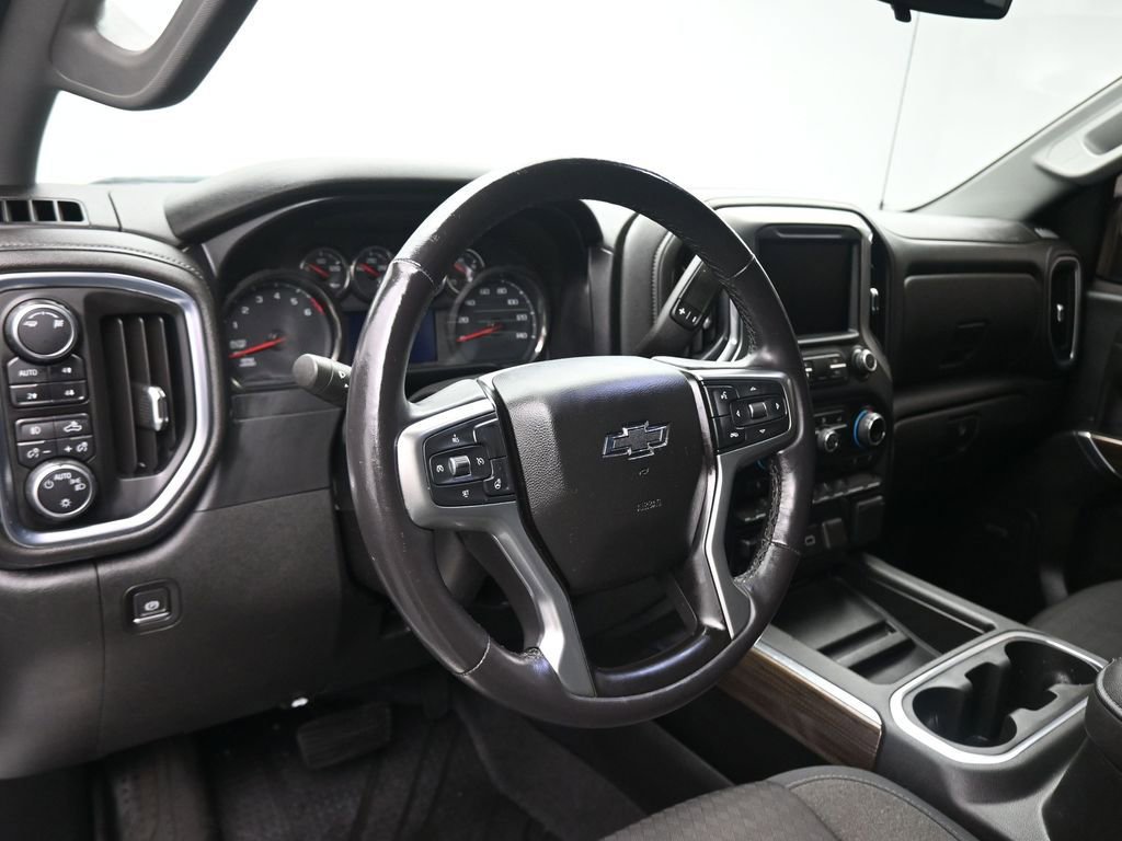 Used 2019 Chevrolet Silverado 1500 RST image 14