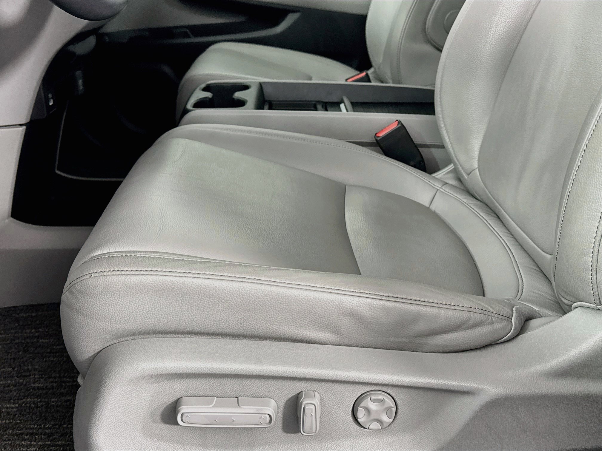Certified 2023 Honda Odyssey EX-L image 18